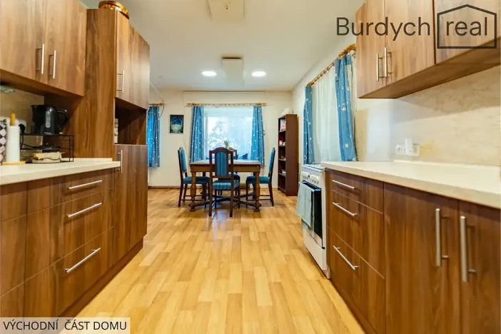 Prodej vícegeneračního domu, Slatiňany, 600 m2