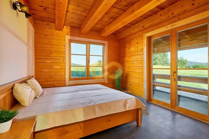 Prodej rodinného domu, Nové Hrady, Vilová čtvrť, 216 m2
