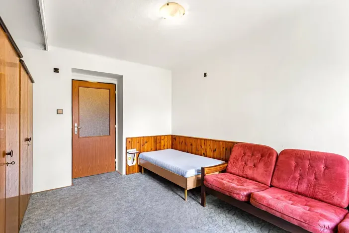Prodej bytu 2+1, Tábor, Husinecká, 66 m2