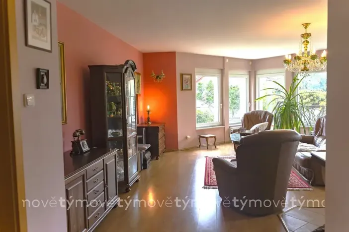 Prodej rodinného domu, Přelouč, Okružní, 370 m2