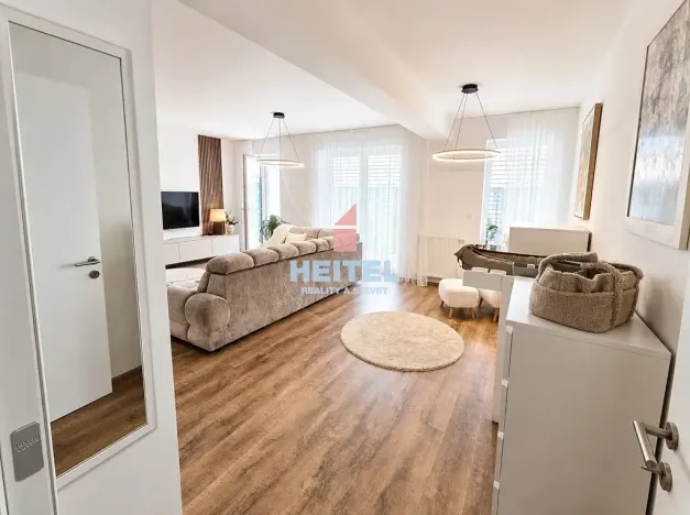 Prodej bytu 2+kk, Slavkov u Brna, Slovanská, 85 m2