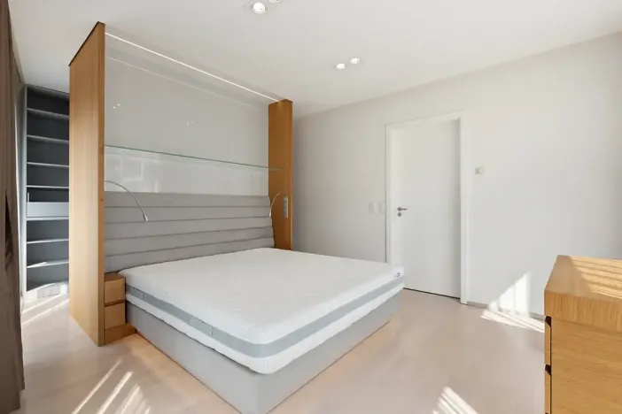 Pronájem bytu 4+kk, Praha - Karlín, Za Karlínským přístavem, 157 m2