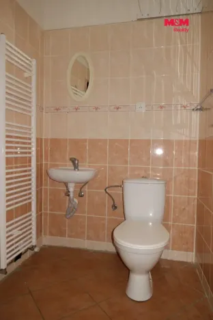 Pronájem bytu 2+1, Pilníkov, Náměstí, 45 m2