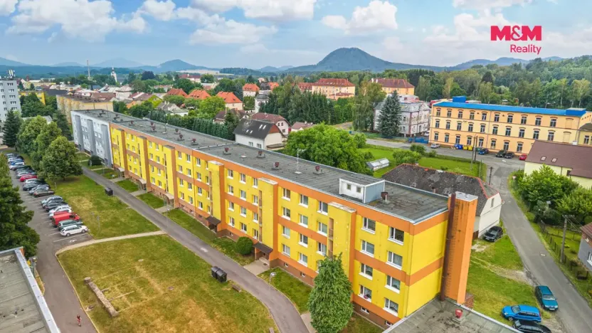 Prodej bytu 3+1, Cvikov - Cvikov II, Sídliště, 67 m2