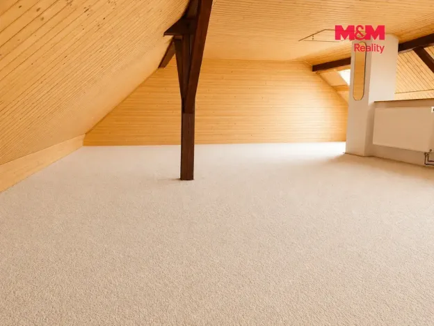 Prodej rodinného domu, Líský, 240 m2