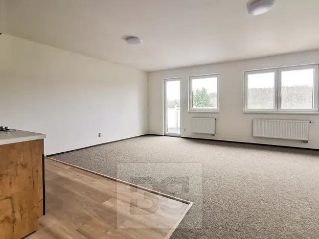 Pronájem bytu 1+kk, Úvaly, Arnošta z Pardubic, 58 m2