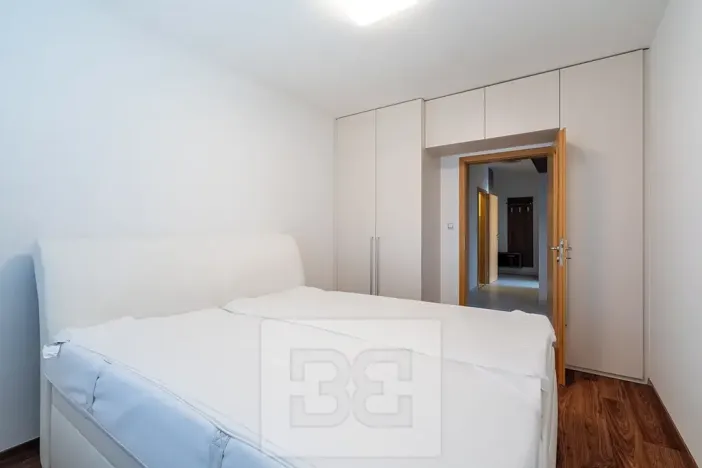 Pronájem bytu 3+kk, Praha - Velká Chuchle, Mrkosova, 70 m2