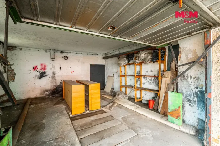 Prodej garáže, Český Těšín, 90 m2
