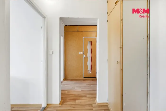 Prodej bytu 2+kk, Ústí nad Labem - Severní Terasa, Šrámkova, 40 m2