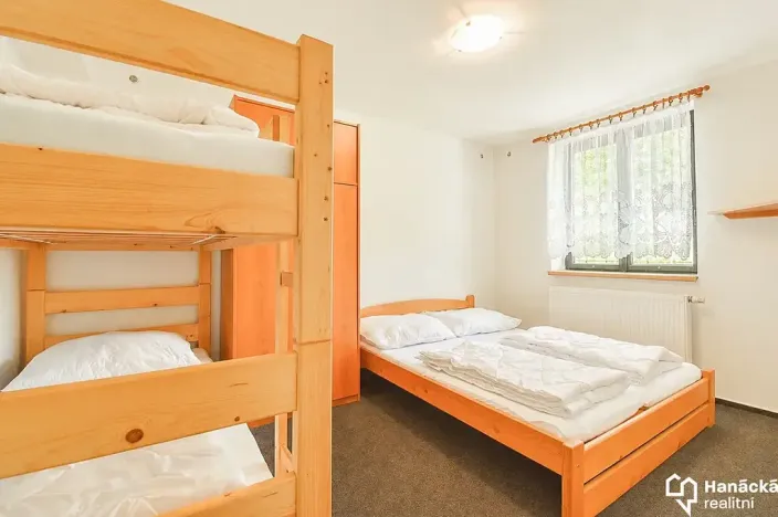 Prodej ubytování, Čenkovice, 1271 m2