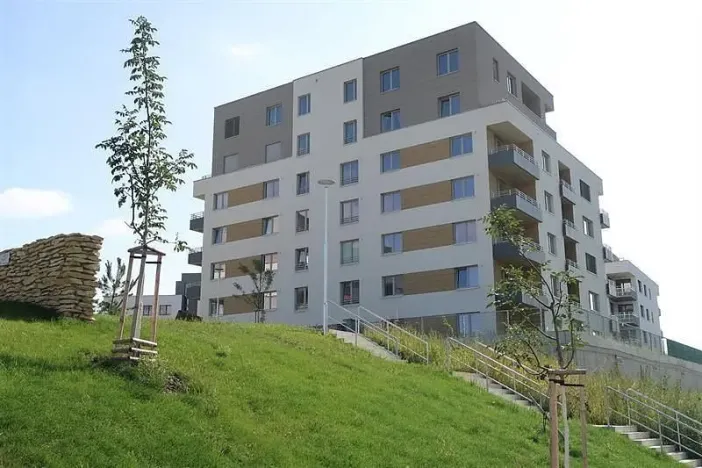 Pronájem bytu 3+kk, Praha - Vysočany, Svatošových, 72 m2