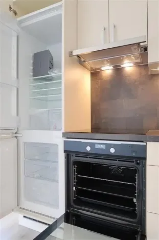 Pronájem bytu 3+kk, Praha - Vysočany, Svatošových, 72 m2