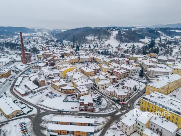 Prodej bytu 3+1, Hostinné, Dolní brána, 67 m2