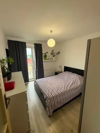 Pronájem bytu 2+kk, Praha - Strašnice, Starostrašnická, 40 m2