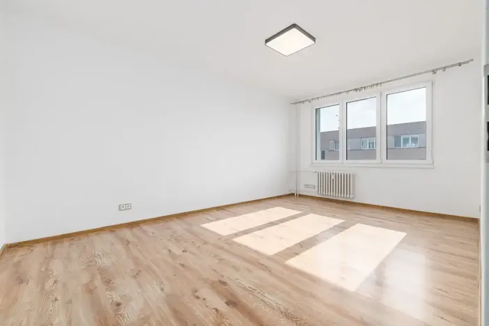 Pronájem bytu 2+1, Veselí nad Lužnicí, Pod Markem, 56 m2