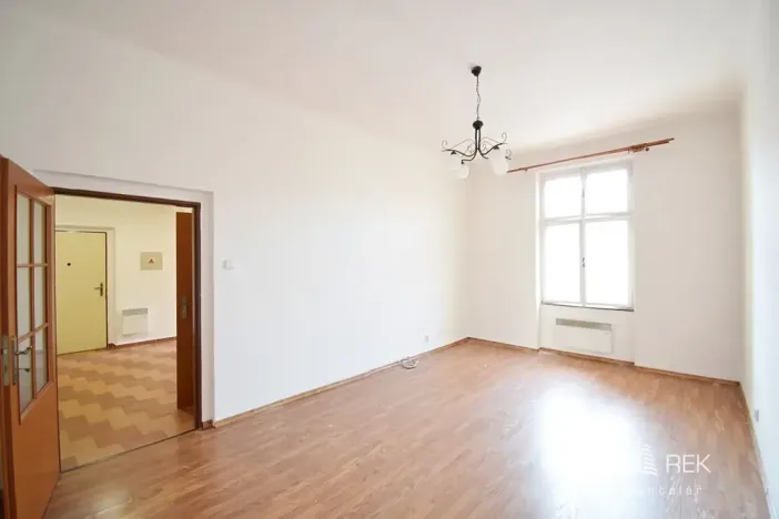 Pronájem bytu 2+1, Tábor, 9. května, 75 m2