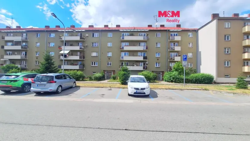 Prodej bytu 2+1, Hradec Králové, Ladova, 60 m2