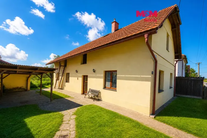 Prodej rodinného domu, Sezemice - Kladina, 98 m2