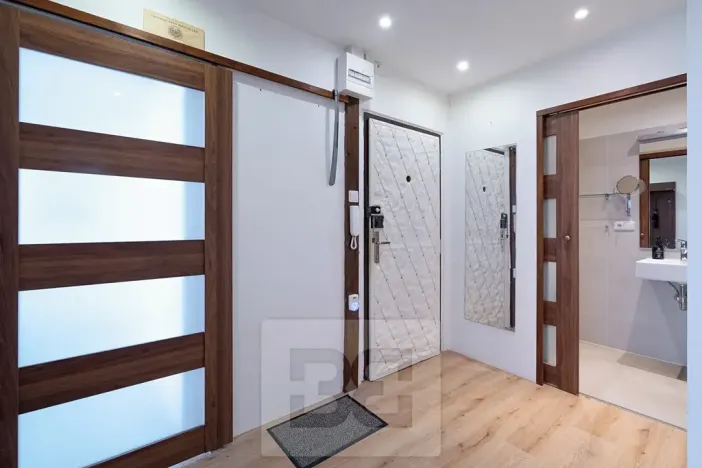 Pronájem bytu 3+kk, Praha - Černý Most, Kpt. Stránského, 64 m2