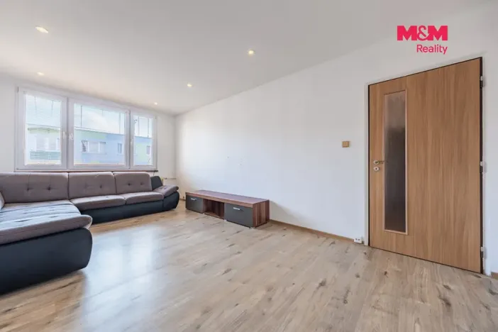 Prodej bytu 2+1, Volary, Sídl. Míru, 63 m2