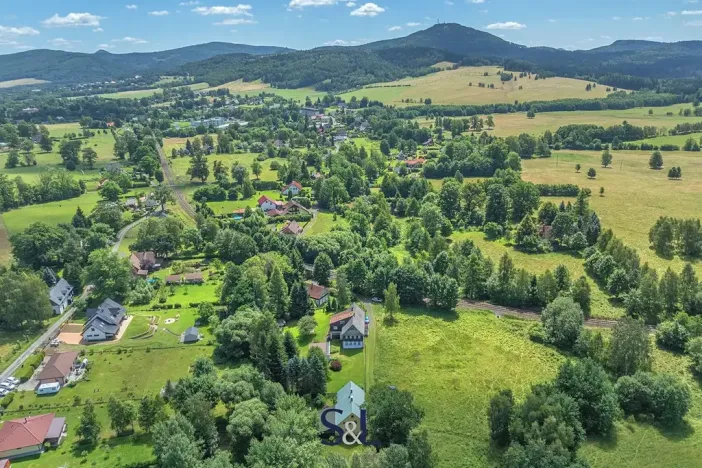 Prodej podílu rodinného domu, Horní Podluží, 395 m2