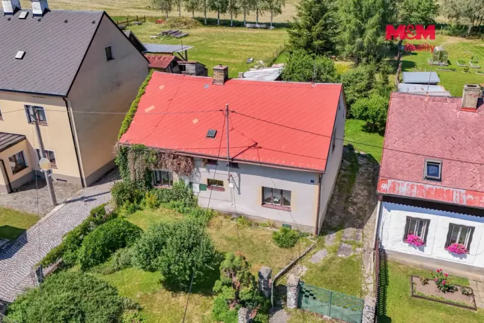 Prodej rodinného domu, Prameny, 180 m2