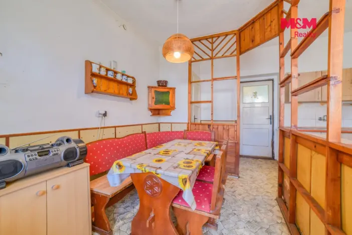 Prodej rodinného domu, Prameny, 180 m2