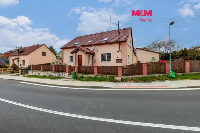 Prodej rodinného domu, Lomnice, Kraslická, 166 m2