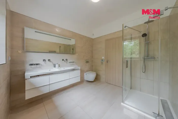 Prodej rodinného domu, Vsetín, Za Díly, 220 m2