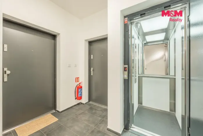 Prodej bytu 2+kk, Kladno, Průchodní, 48 m2