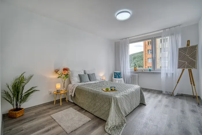 Pronájem bytu 4+1, Děčín - Děčín IX-Bynov, Nálepkova, 78 m2