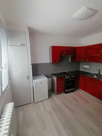 Pronájem bytu 2+1, Pardubice, Arnošta z Pardubic, 74 m2