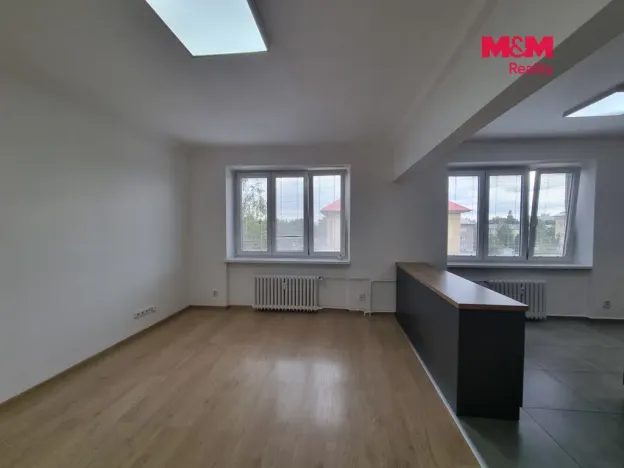 Pronájem bytu 1+1, Karviná, Urxova, 38 m2