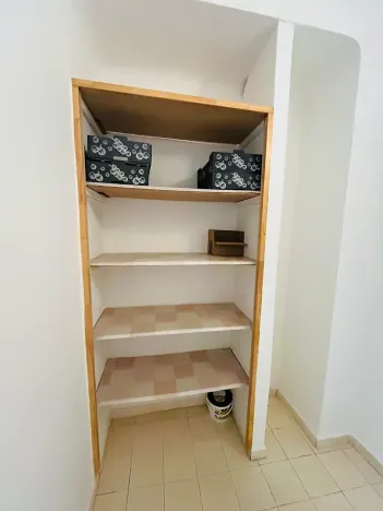Pronájem bytu 1+1, Praha, 60 m2