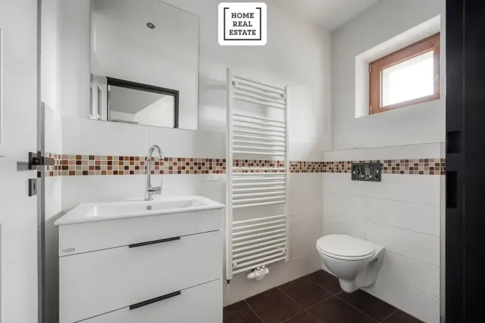 Pronájem apartmánu, Praha - Dolní Měcholupy, U svornosti, 117 m2