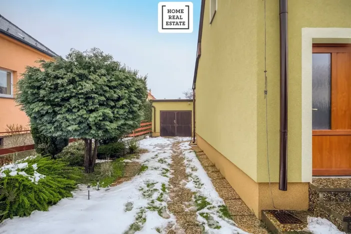 Pronájem apartmánu, Praha - Dolní Měcholupy, U svornosti, 117 m2