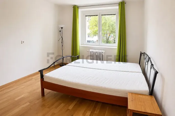 Pronájem bytu 3+1, Praha - Čakovice, Radbuzská, 78 m2