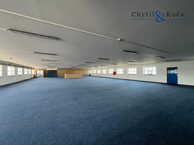 Pronájem skladu, Přerov, 1400 m2