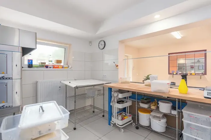 Prodej obchodního prostoru, Praha - Vršovice, Petrohradská, 68 m2