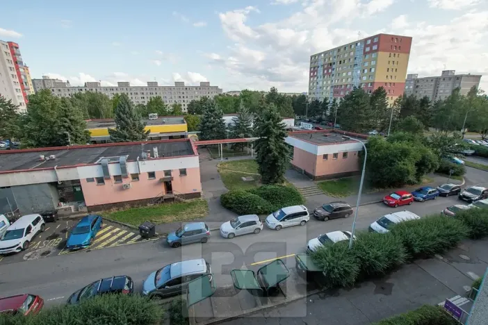 Pronájem bytu 1+kk, Praha - Modřany, Angelovova, 31 m2