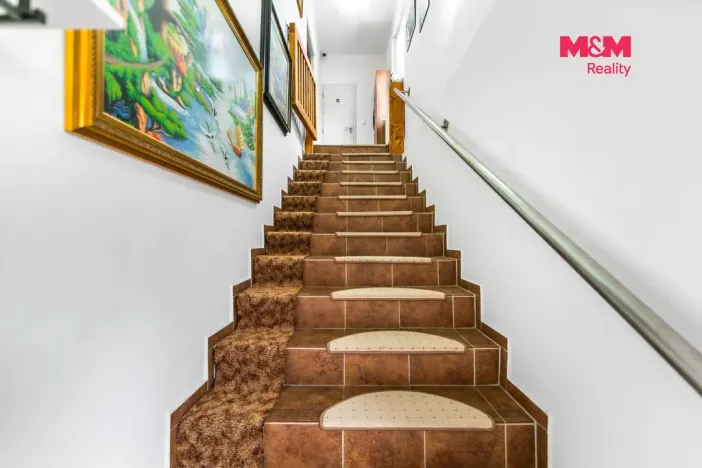 Pronájem bytu 4+1, Bor, náměstí Republiky, 90 m2