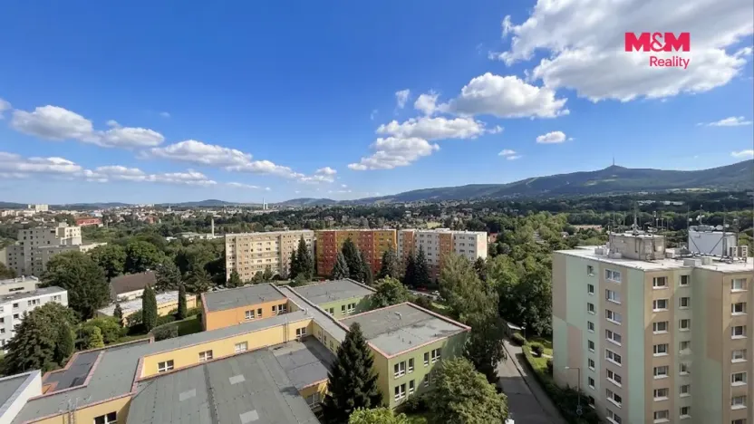 Pronájem bytu 1+kk, Liberec - Liberec XII-Staré Pavlovice, Letná, 38 m2
