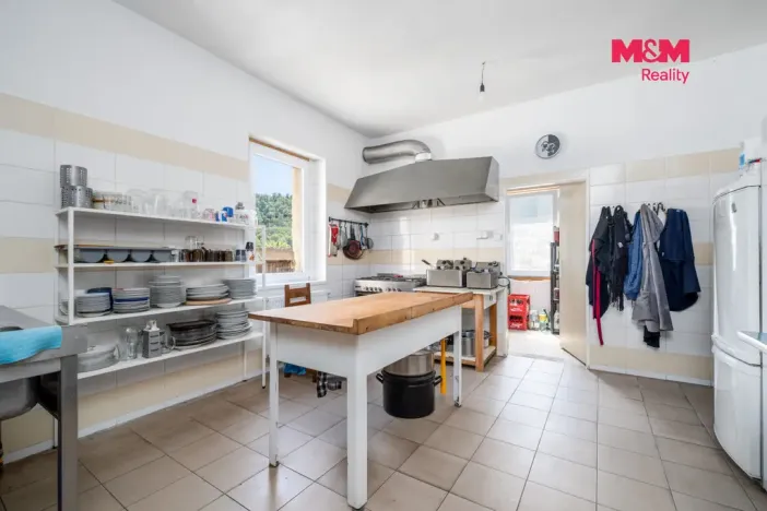 Prodej rodinného domu, Ústí nad Labem - Svádov, Vítězná, 300 m2