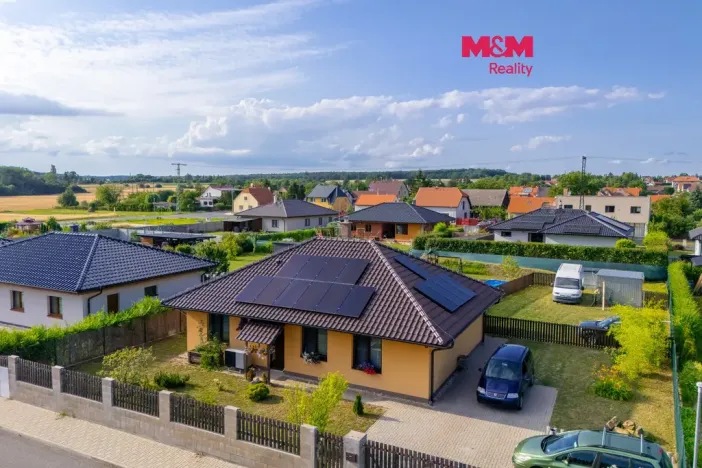 Prodej rodinného domu, Rožďalovice - Zámostí, Polní, 105 m2