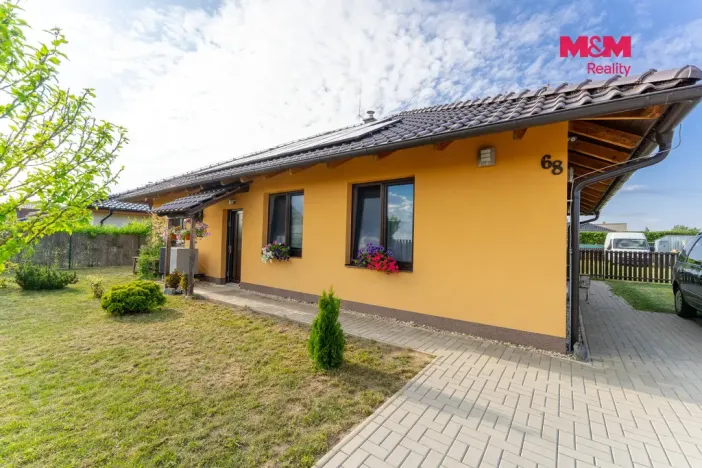 Prodej rodinného domu, Rožďalovice - Zámostí, Polní, 105 m2
