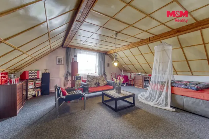 Prodej rodinného domu, Dolany, 150 m2