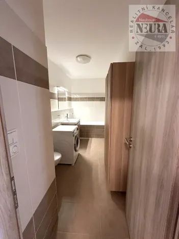 Pronájem bytu 2+kk, Praha - Modřany, Soukalova, 65 m2