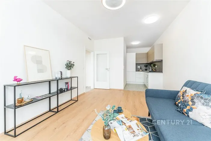 Pronájem bytu 2+kk, Praha, Arnošta Staňka, 47 m2