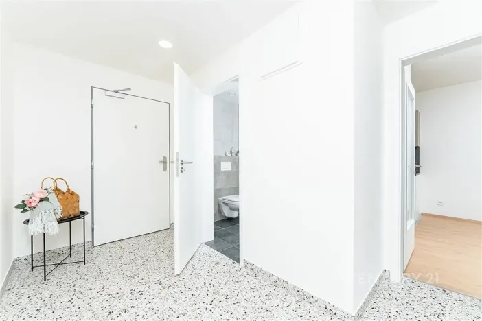 Pronájem bytu 2+kk, Praha, Arnošta Staňka, 47 m2