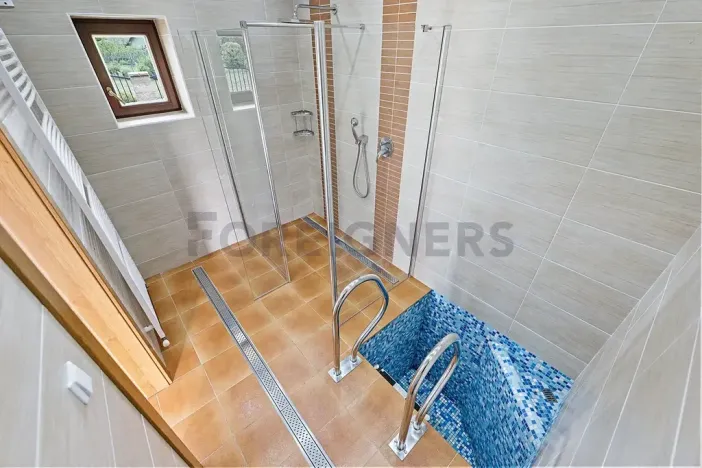 Prodej rodinného domu, Rybí, 340 m2